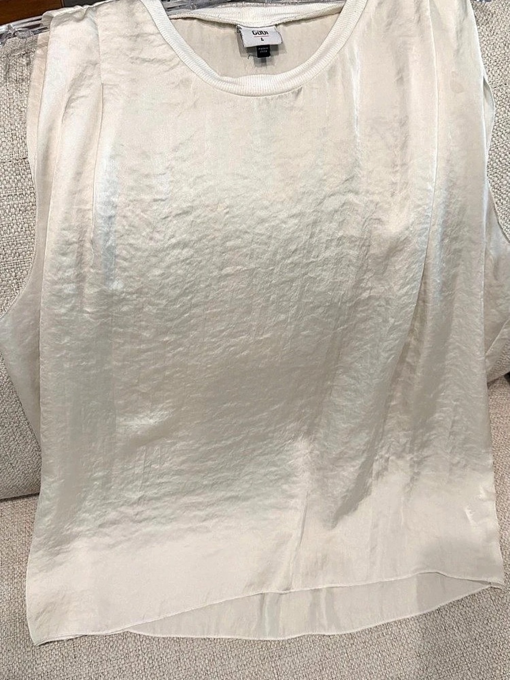 CAbi Women's Cream Satin Shell Large - Like New